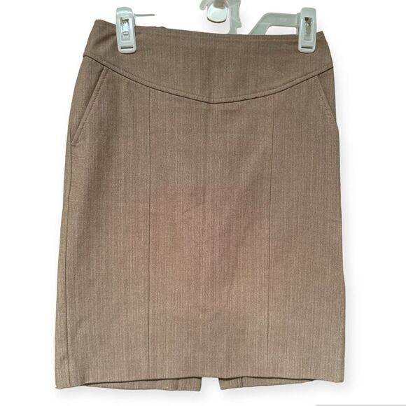 Banana Republic Pencil Skirt Size 2 Tan Stretch - Picture 1 of 6